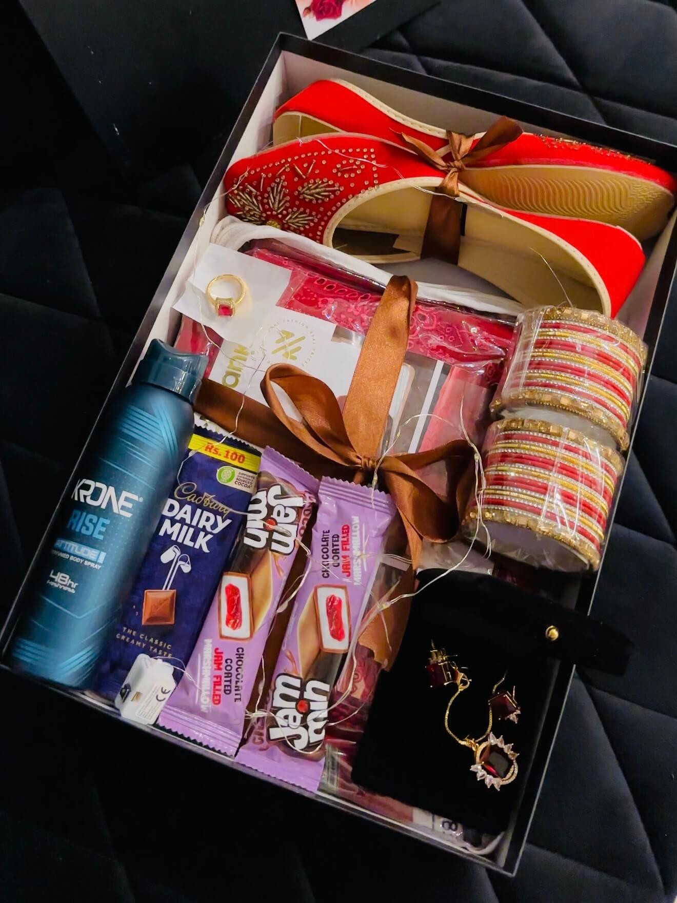 Red eid box